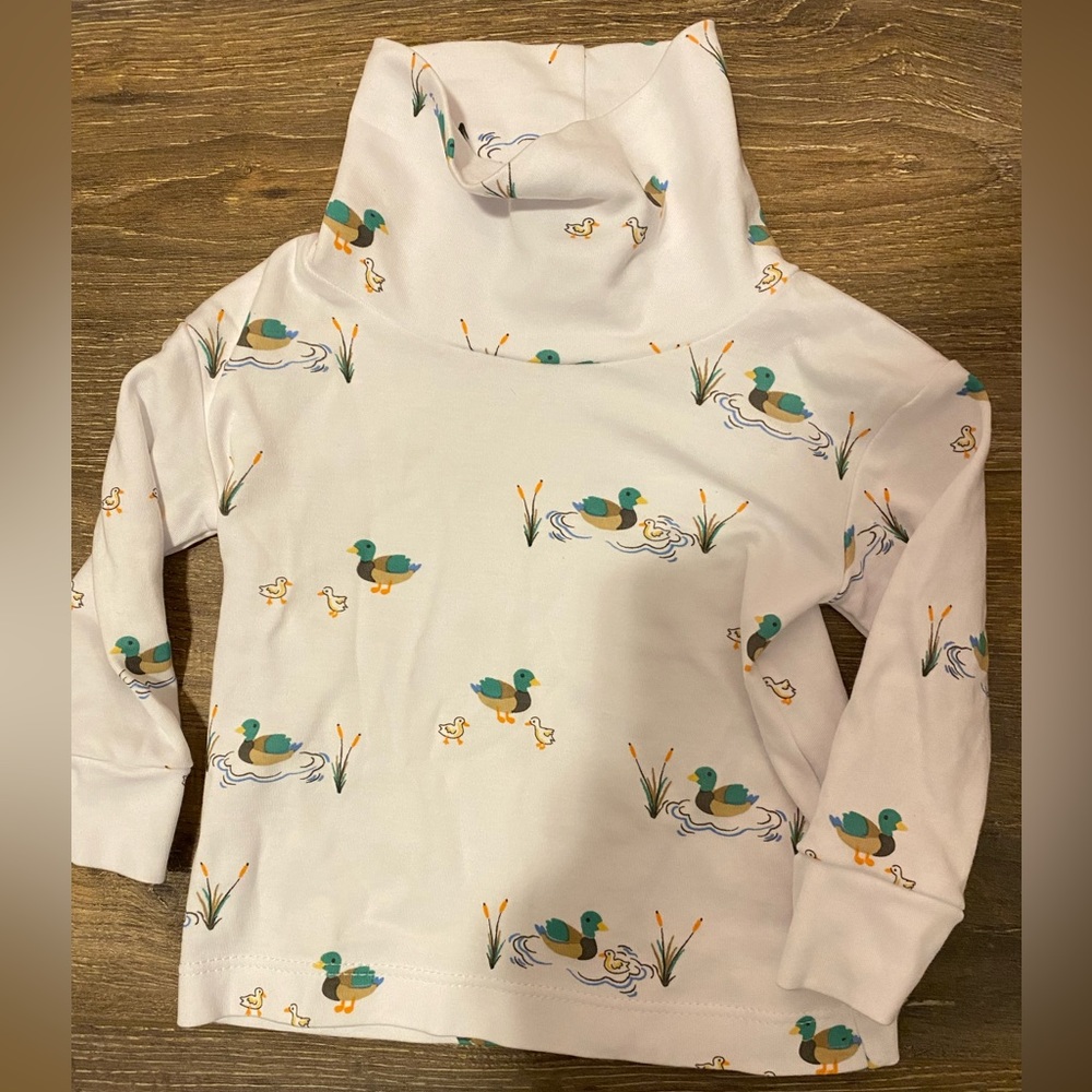 Little English mallard turtle neck